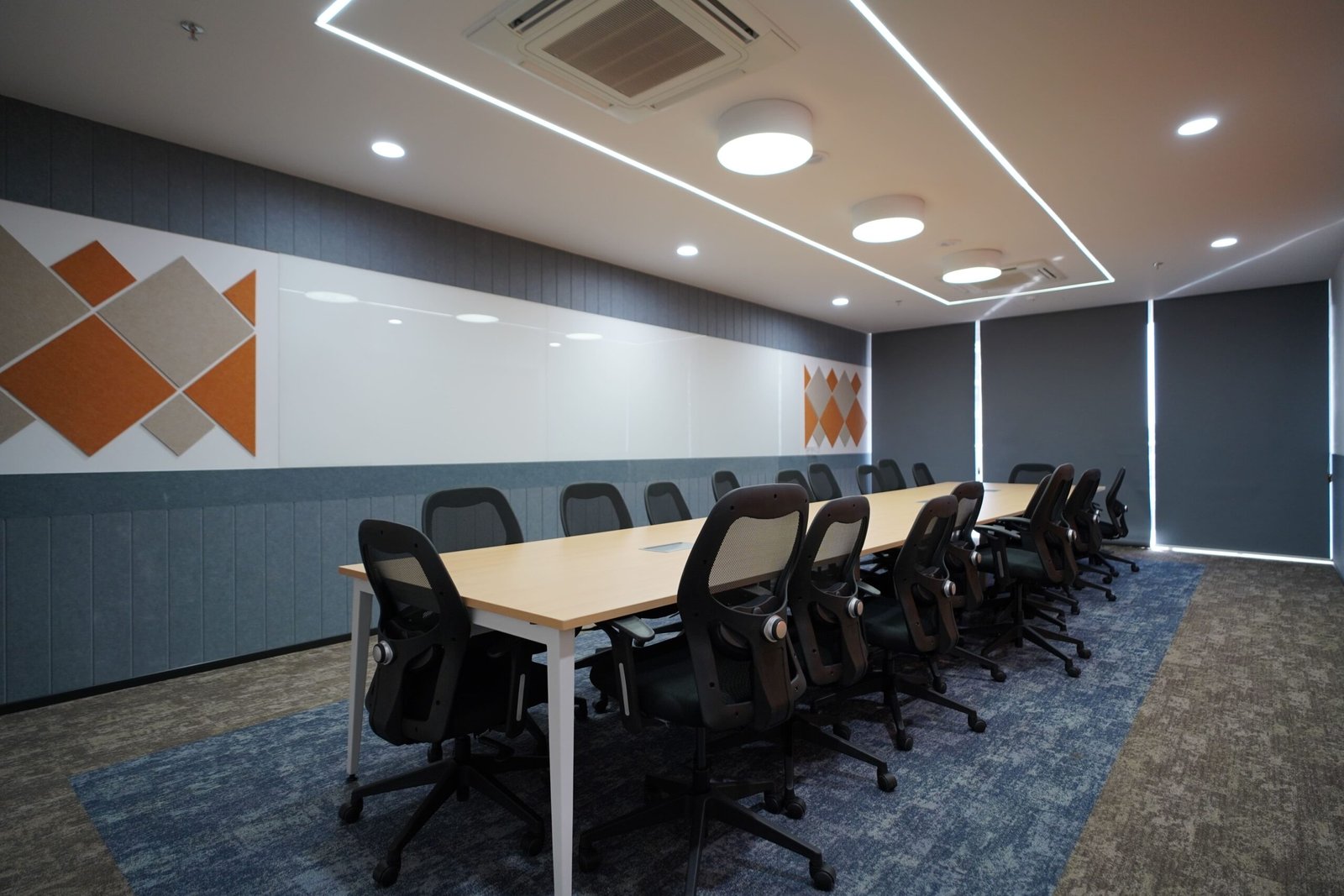 The QuickFurnish Difference: Your Expert Office Interior Designer in Ahmedabad